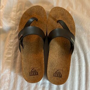 Reef Tan and Black Sandals